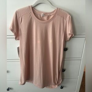NWT Old Navy Active Blush Short Sleeve Work-out Tee Size Medium